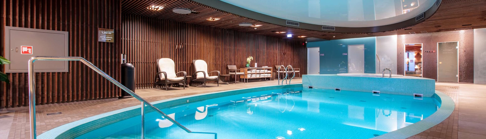 Palace Hotel Tallinn, a member of Radisson Individuals - Spa and relaxation area - pool