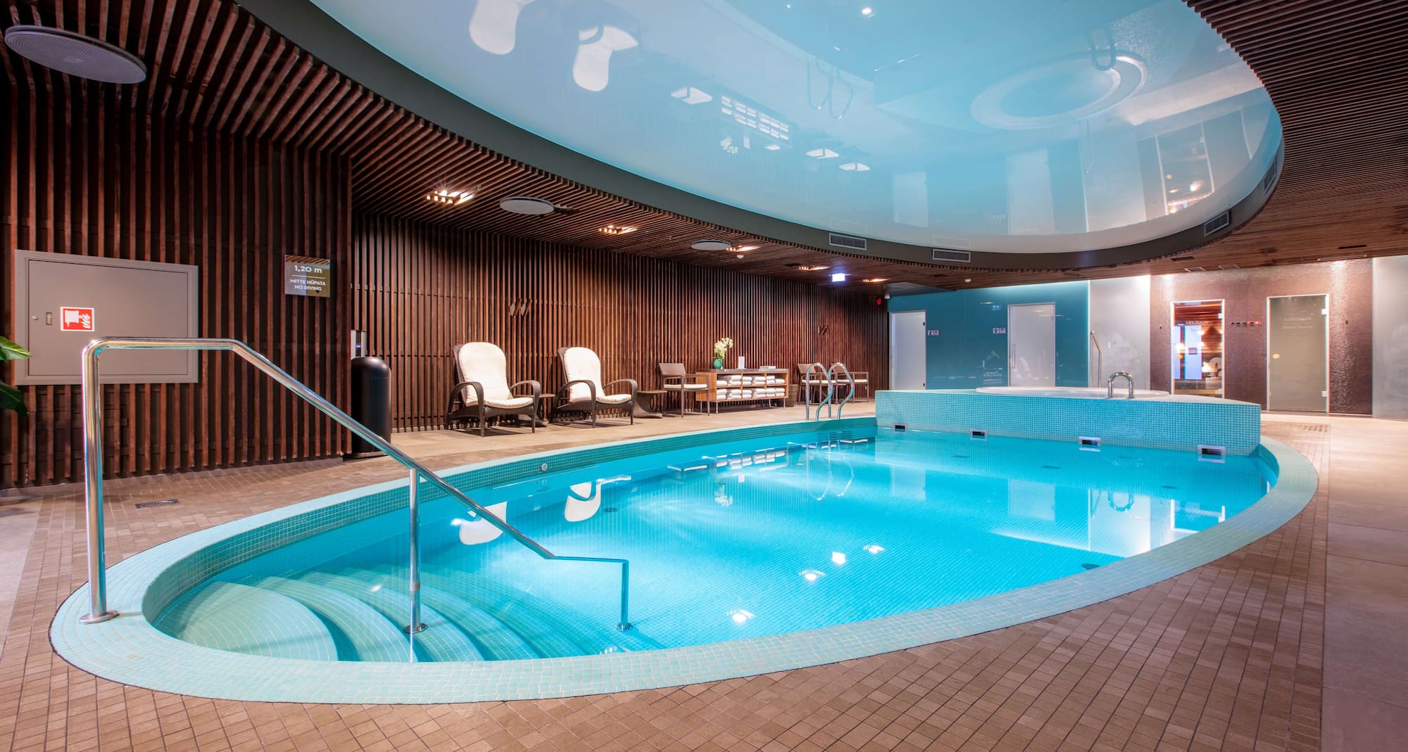 Palace Hotel Tallinn, a member of Radisson Individuals - Spa and relaxation area - pool