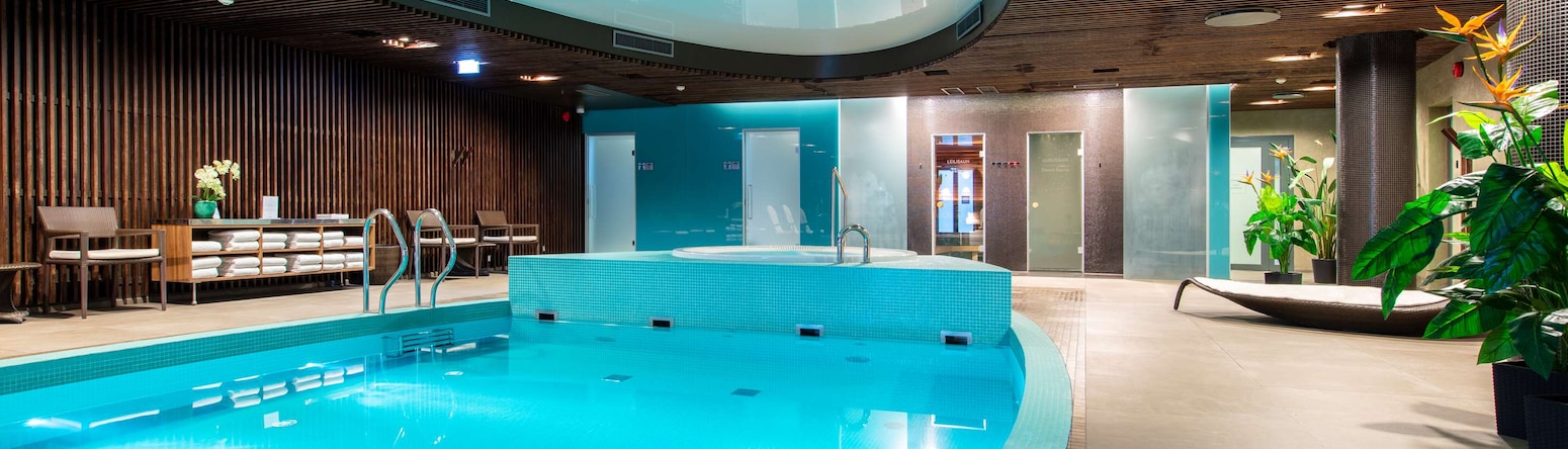 Palace Hotel Tallinn, a member of Radisson Individuals - Spa and relaxation area - pool
