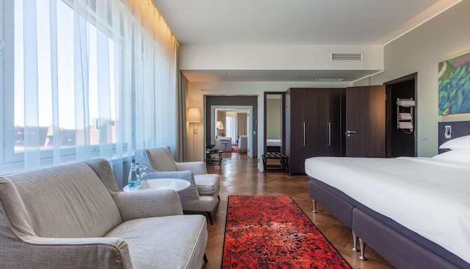 Palace Hotel Tallinn, a member of Radisson Individuals - Presidential Suite