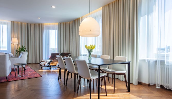 Palace Hotel Tallinn, a member of Radisson Individuals - Presidential Suite