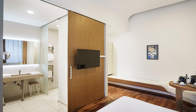 Palazzo Montemartini Rome, A Radisson Collection Hotel - Collection Superior