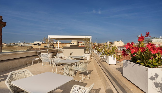 Palazzo Montemartini Rome, A Radisson Collection Hotel - Penthouse Rooftop