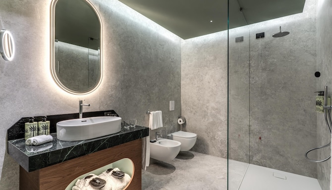 Palazzo San Gottardo Lake Como, a Radisson Collection - Superior bathroom