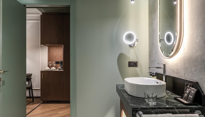 Palazzo San Gottardo Lake Como, a Radisson Collection - Superior bathroom