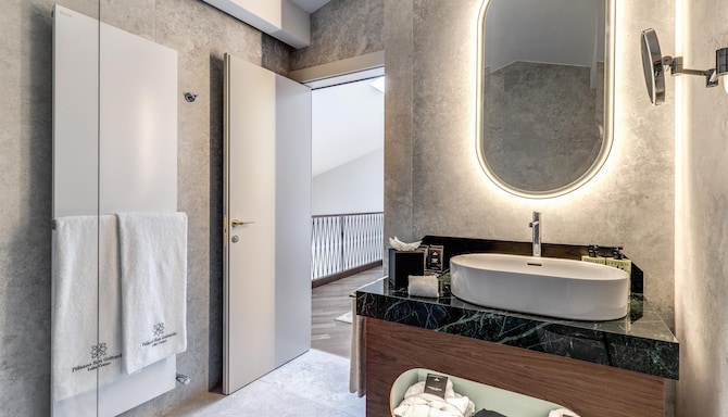 Palazzo San Gottardo Lake Como, a Radisson Collection - Loft Suite Bath