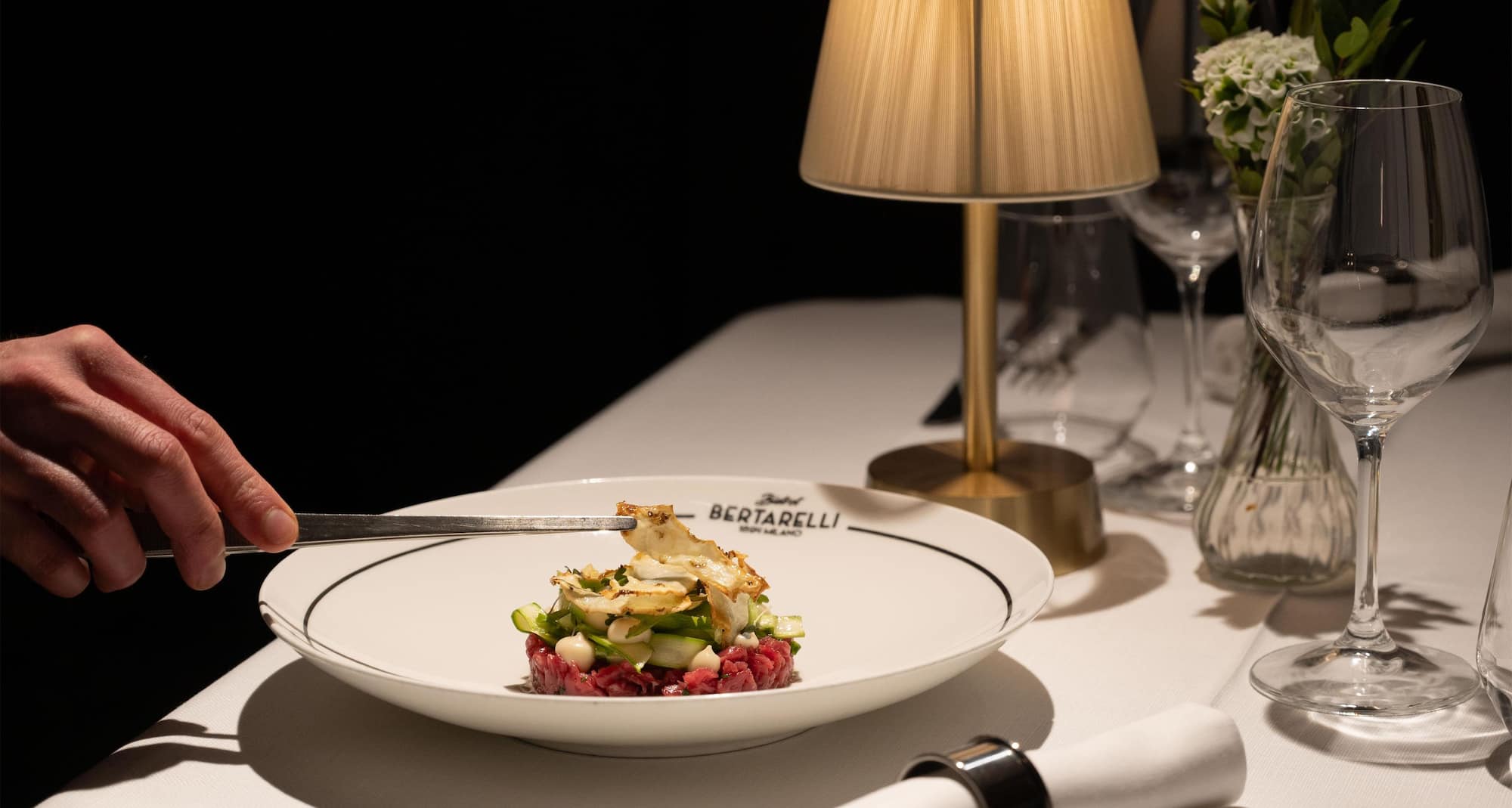 Palazzo Touring Club Milan, A Radisson Collection Hotel - Bistrot Bertarelli - Food