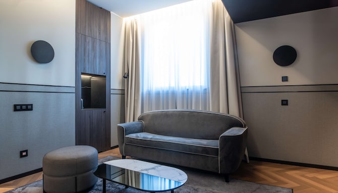 Palazzo Touring Club Milan, A Radisson Collection Hotel - Family Room