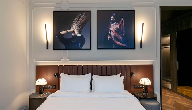 Palazzo Touring Club Milan, A Radisson Collection Hotel - Collection Premium Room
