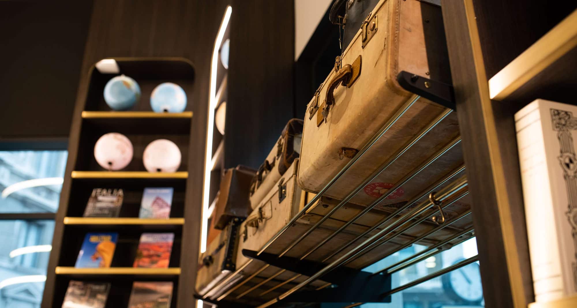 Palazzo Touring Club Milan, A Radisson Collection Hotel - Details Bistrot Bertarelli 1894