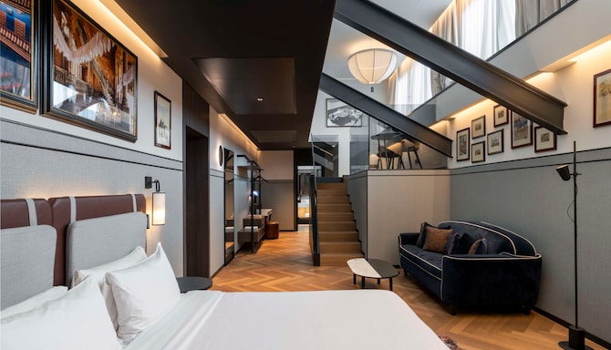 Palazzo Touring Club Milan, A Radisson Collection Hotel - Suite