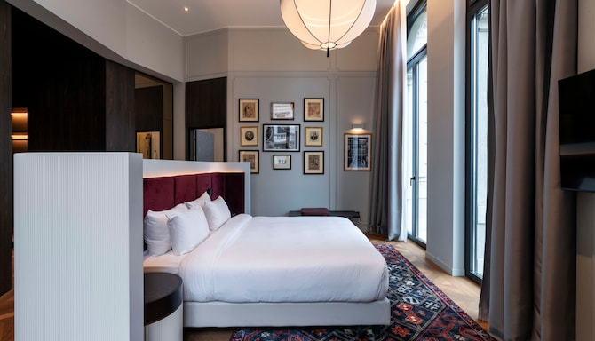 Palazzo Touring Club Milan, A Radisson Collection Hotel - Junior Suite City View