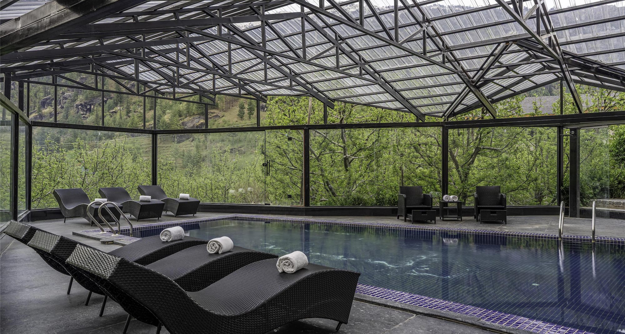 Palchan Hotel and Spa, a member of Radisson Individuals Retreats - Pool