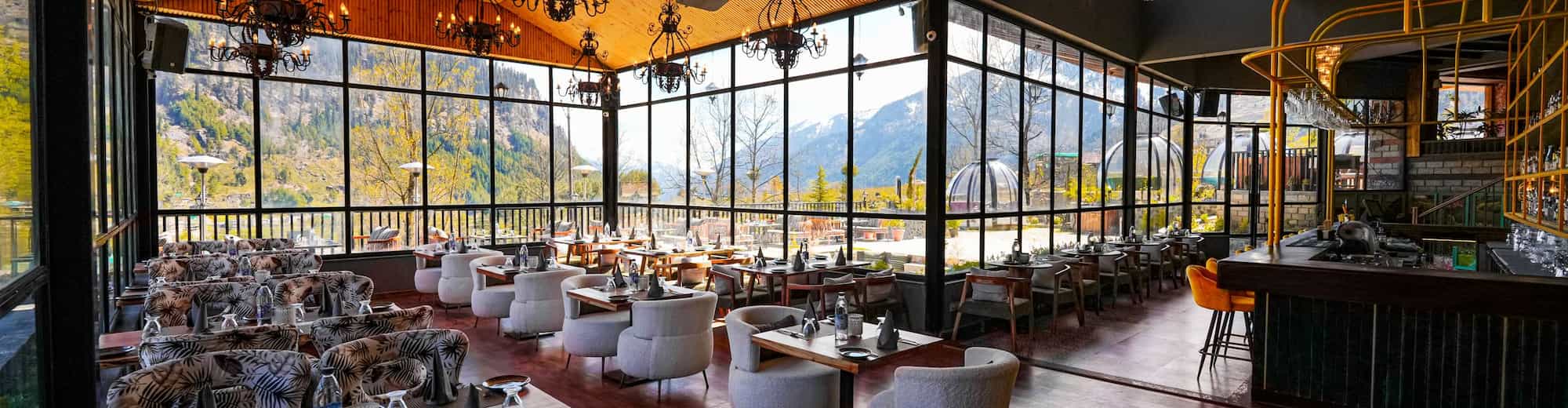 Palchan Hotel & Spa, a member of Radisson Individuals Retreats - Bar