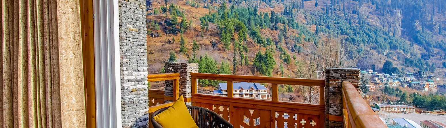 Palchan Hotel and Spa, a member of Radisson Individuals Retreats - Balcony