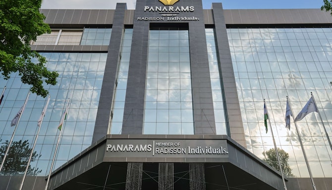 Panarams Hotel Tashkent, a member of Radisson Individuals - Exterior day view