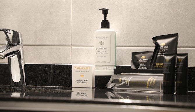 Panarams Tashkent Hotel, a member of Radisson Individuals - Bath amenities