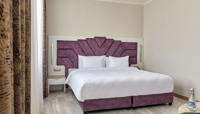 Panarams Hotel Tashkent, a member of Radisson Individuals - номер Premium