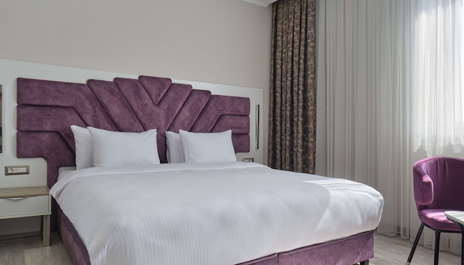 Panarams Tashkent Hotel, a member of Radisson Individuals - Standard Room