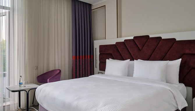 Panarams Tashkent Hotel, a member of Radisson Individuals - Gaestezimmer