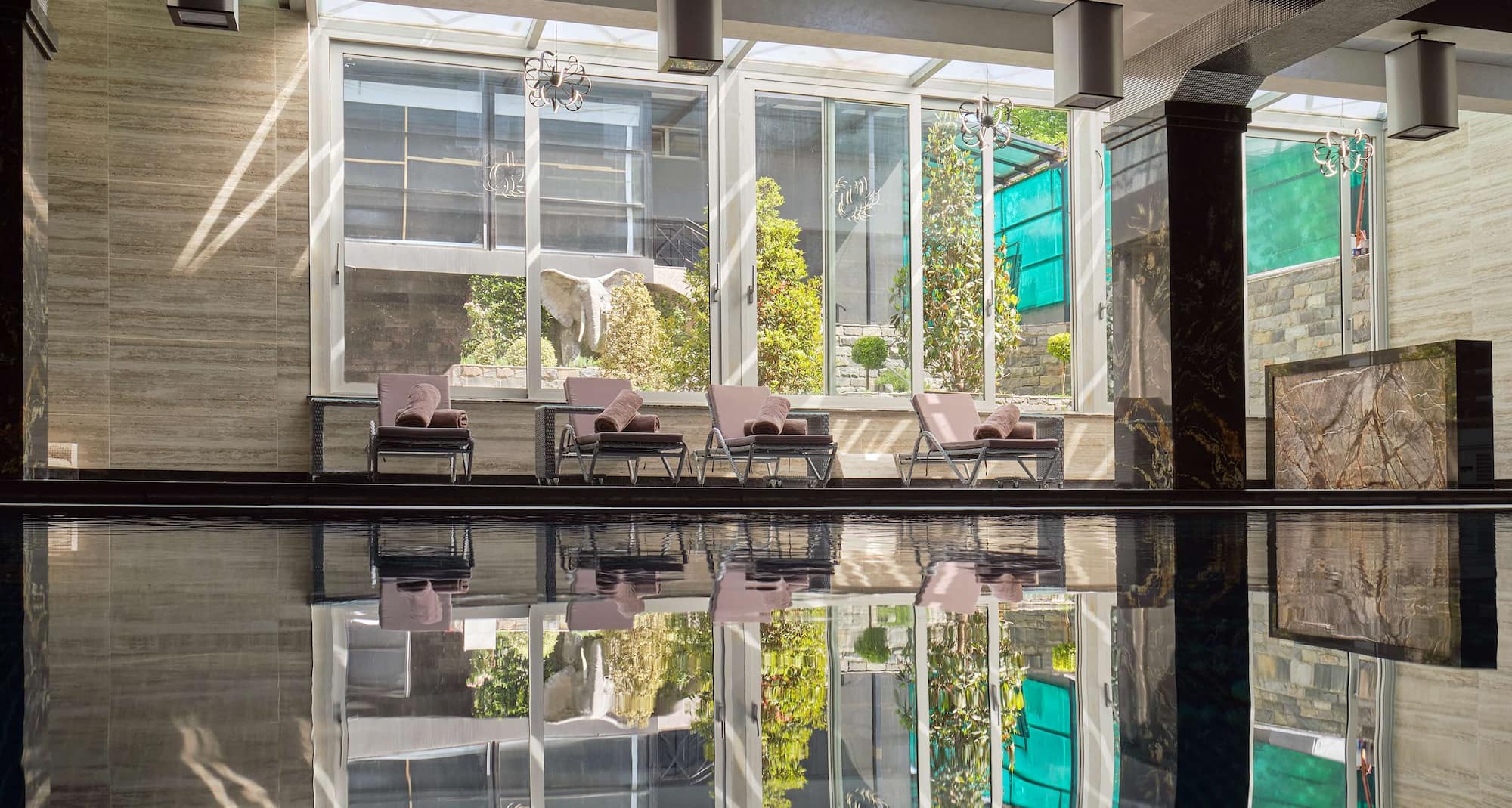 Panarams Hotel Tashkent, a member of Radisson Individuals - крытый бассейн