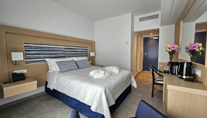 Paradise Resort Evia, a member of Radisson Individuals - Superior Room