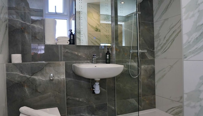 Park Hall Hotel and Spa Lancashire, a member of Radisson Individuals - One Bedroom Apartment