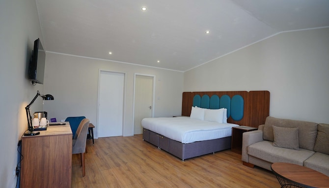 Park Hall Hotel and Spa Lancashire, a member of Radisson Individuals - One Bedroom Apartment