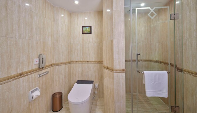 国际饭店 - Park Hotel - Deluxe Twin Bathroom