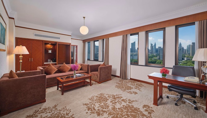国际饭店 - Park Hotel - Deluxe King Suite with View