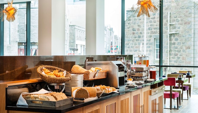 Park Inn By Radisson Aberdeen - Breakfast Buffet