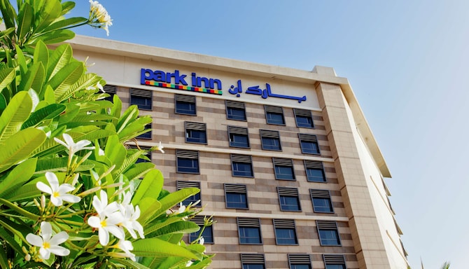 Park Inn by Radisson Abu Dhabi Yas Island - Hotel Exterior