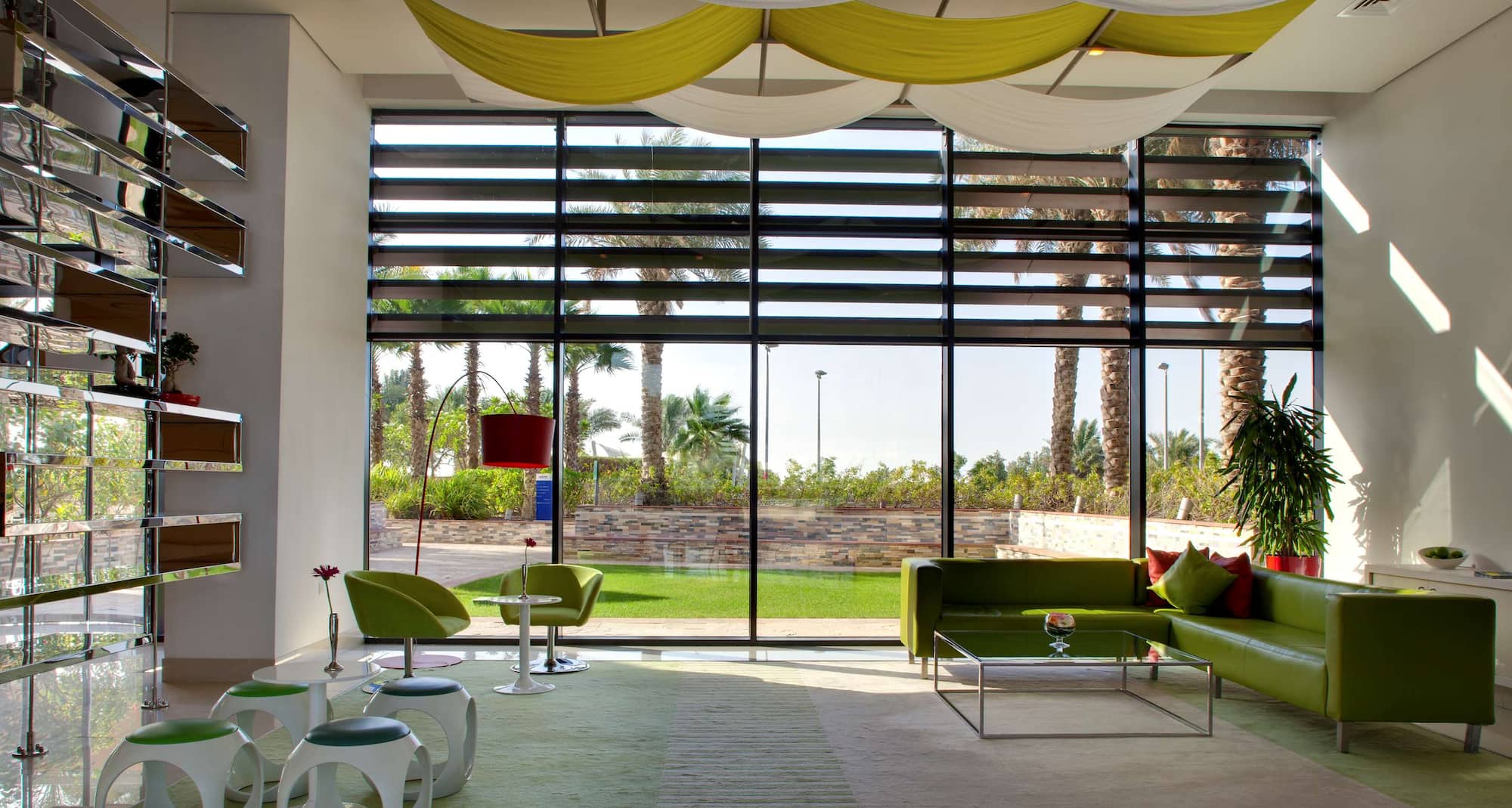 Park Inn By Radisson Abu Dhabi, Yas Island - Lobby