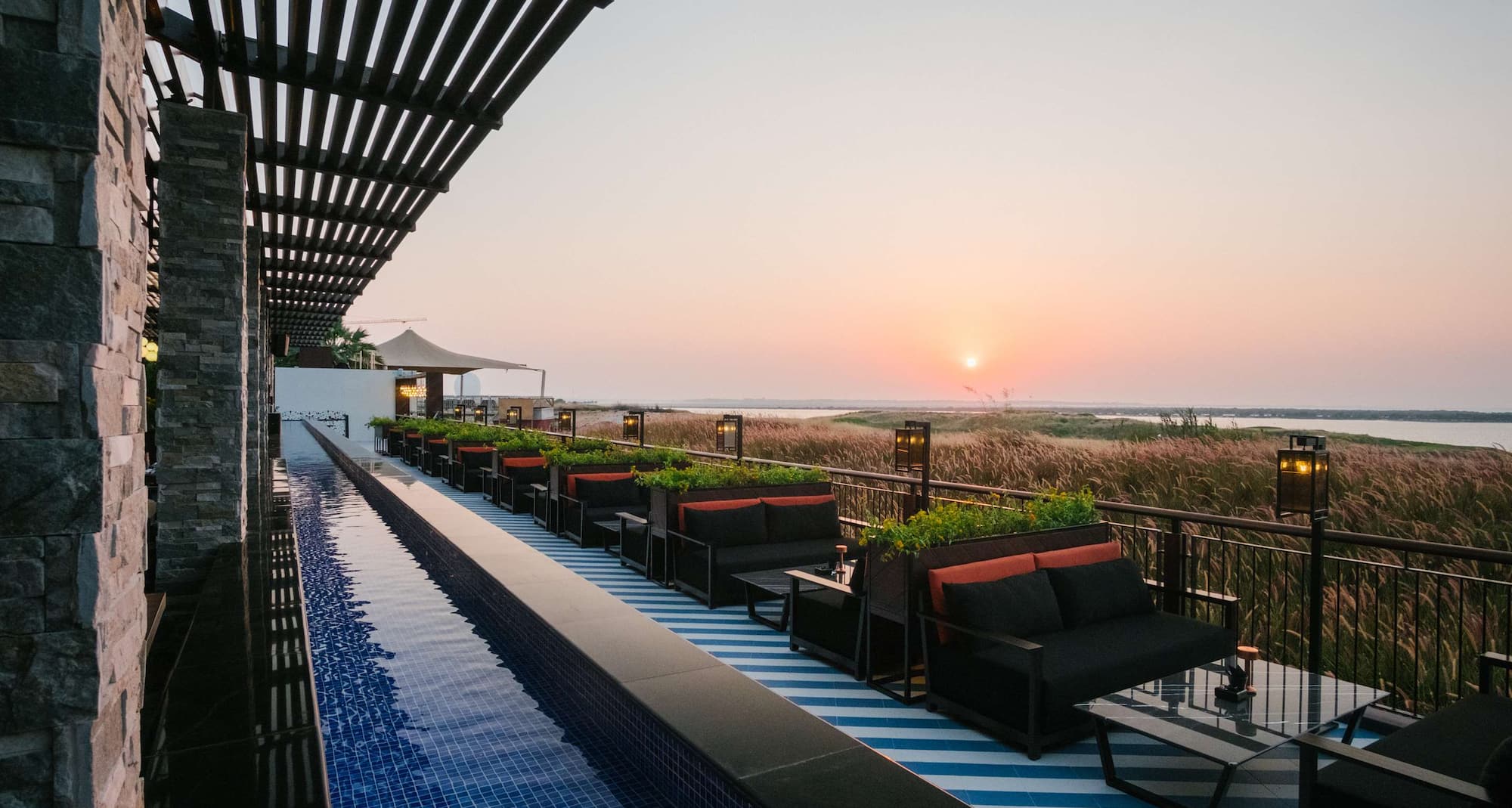 Park Inn by Radisson Abu Dhabi Yas Island - Filini Garden