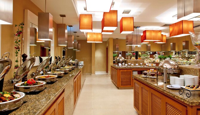 Park Inn by Radisson Al Khobar - Restaurant - Buffet