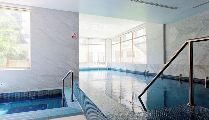 Park Inn By Radisson Al Khobar - Indoor Pool