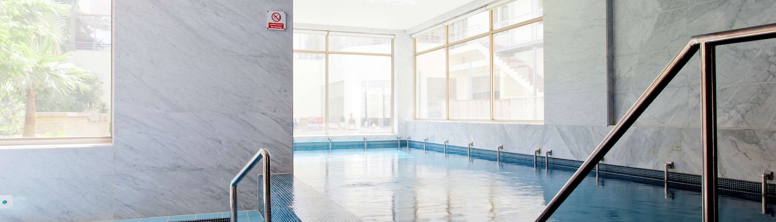 Park Inn By Radisson Al Khobar - Indoor Pool
