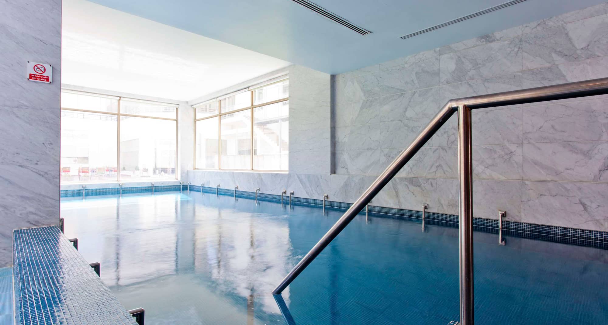 Park Inn by Radisson Al Khobar - Pool