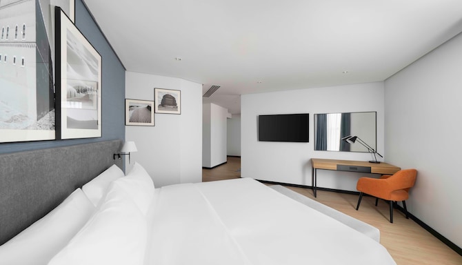Park Inn by Radisson Al Khobar - Suite
