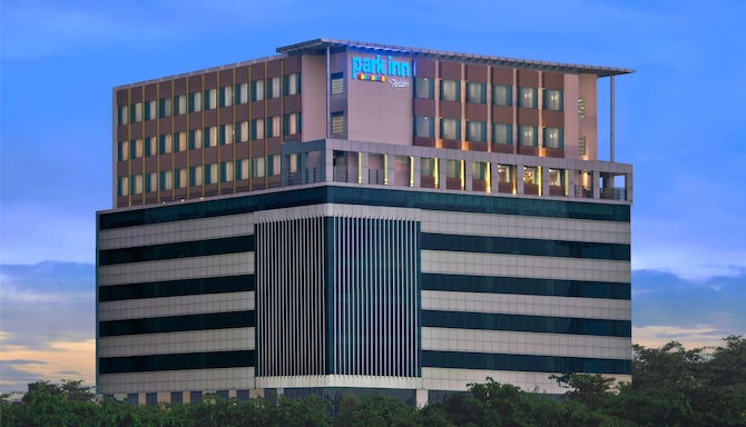 Park Inn by Radisson Amritsar Airport - Facade