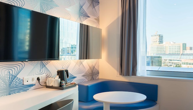 Park Inn by Radisson Amsterdam City West - Standard Twin Room