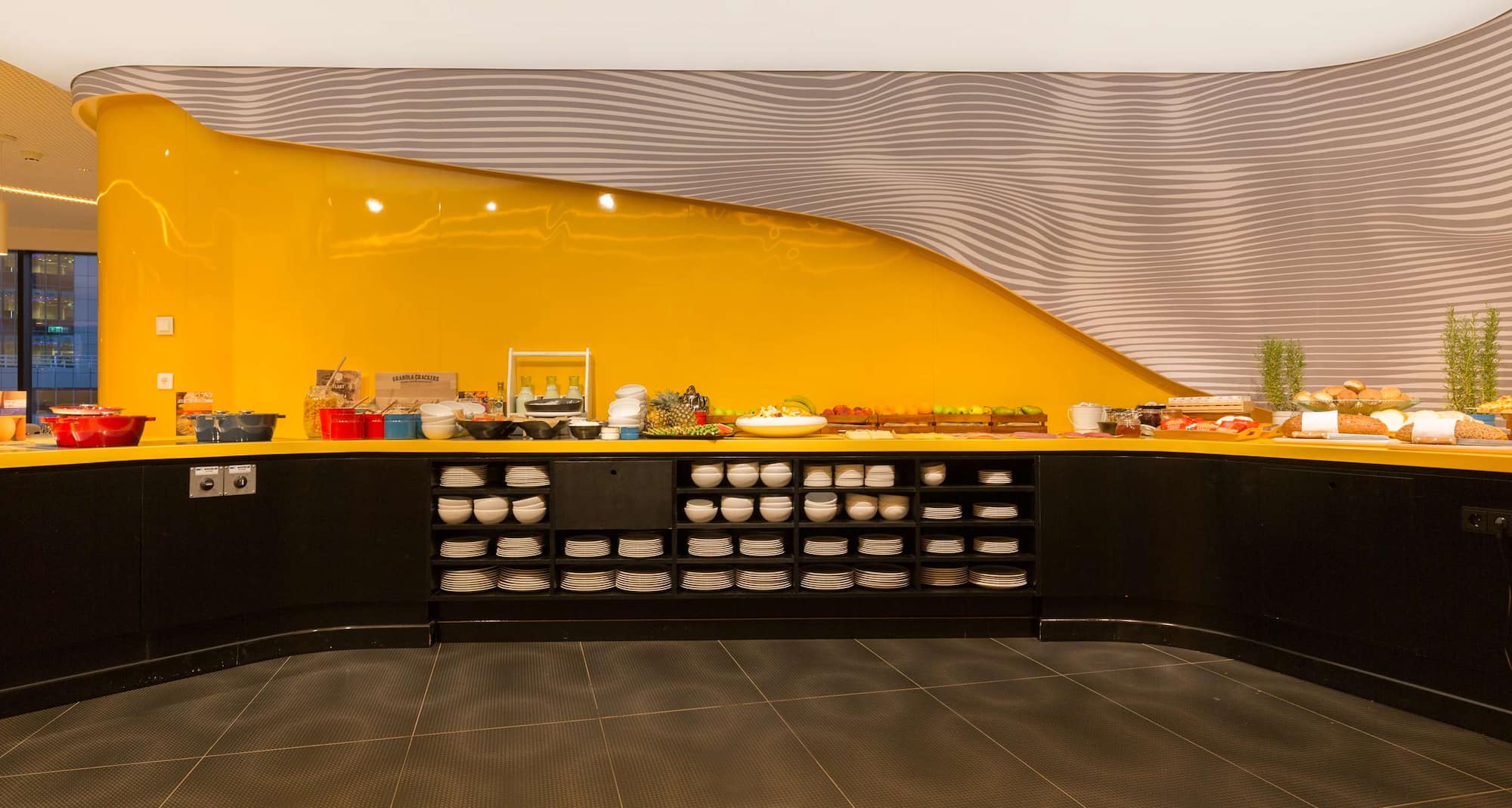 Park Inn by Radisson Amsterdam City West - Breakfast buffet