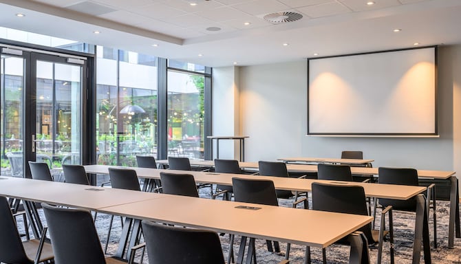 Park Inn by Radisson Antwerp Berchem - Salle de réunion