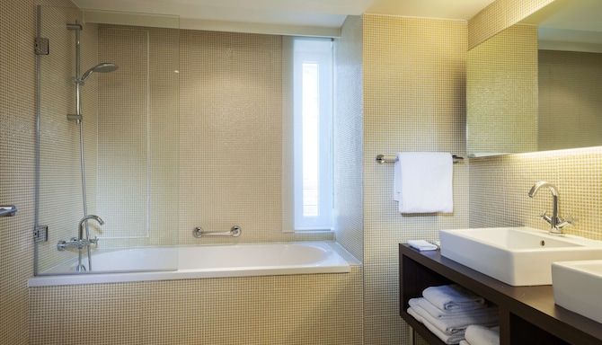 Park Inn by Radisson Antwerp City Centre - غرفة الضيوف