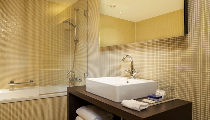 Park Inn by Radisson Antwerp City Centre - غرفة الضيوف