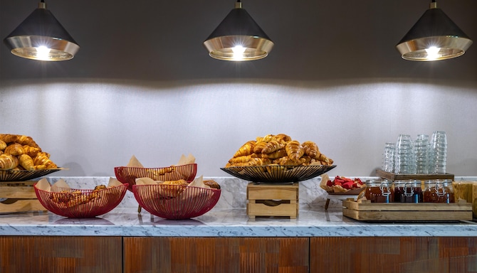 Park Inn by Radisson Antwerp City Centre - Breakfast Area