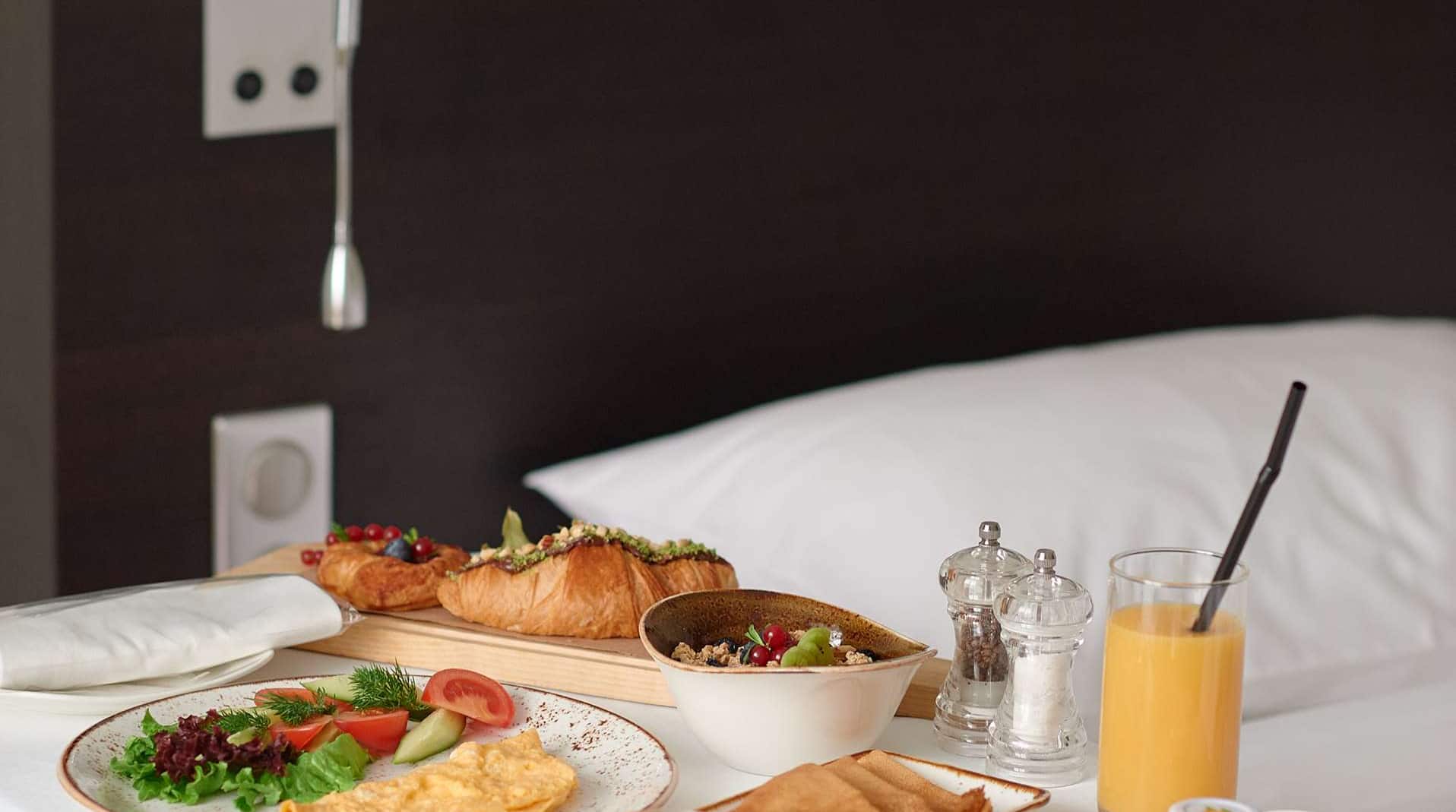 Park Inn by Radisson Astana - Breakfast room service