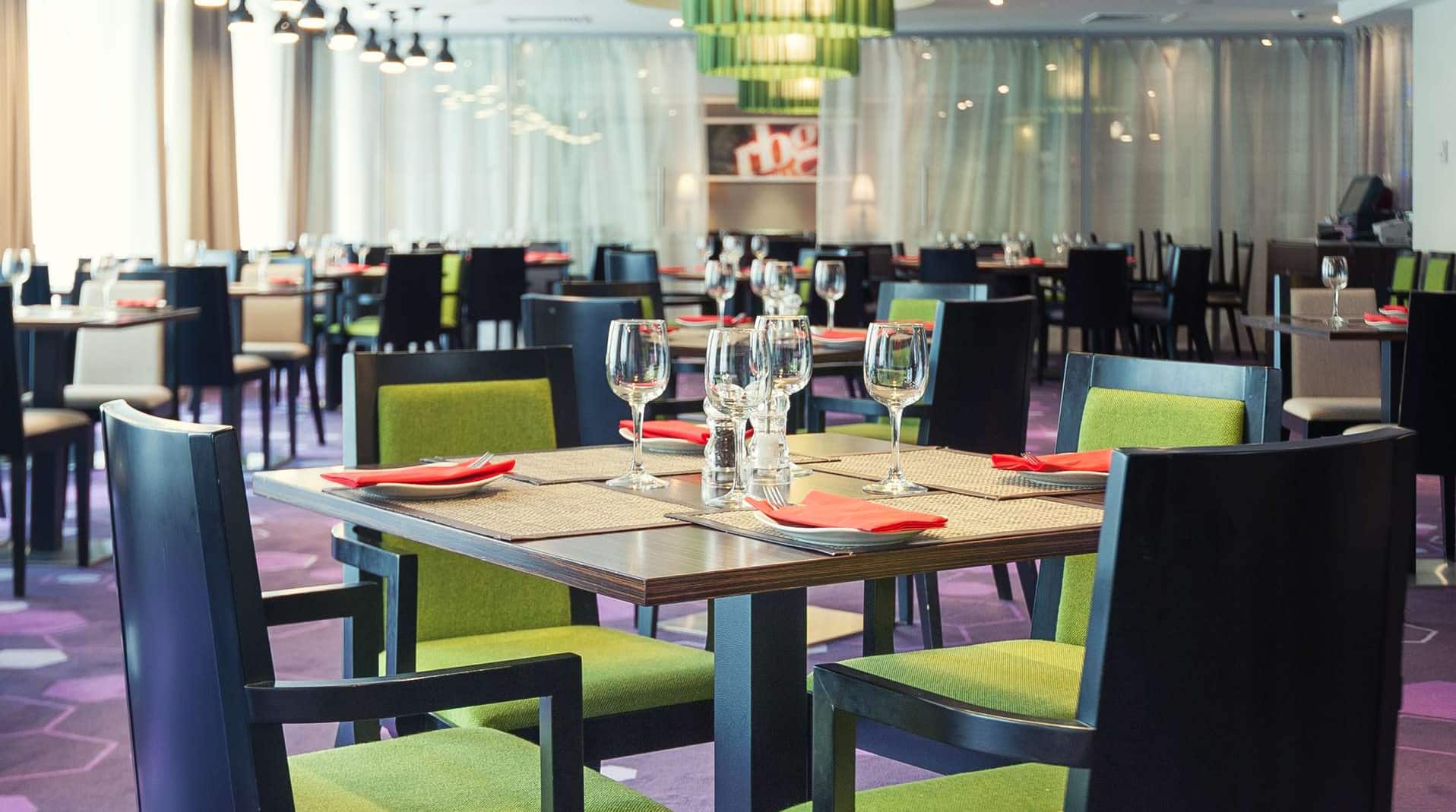 Park Inn by Radisson Astana - Restaurant