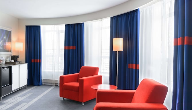 Park Inn by Radisson Astana - Люкс