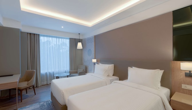 Park Inn by Radisson Ayodhya - Deluxe Room with twin beds